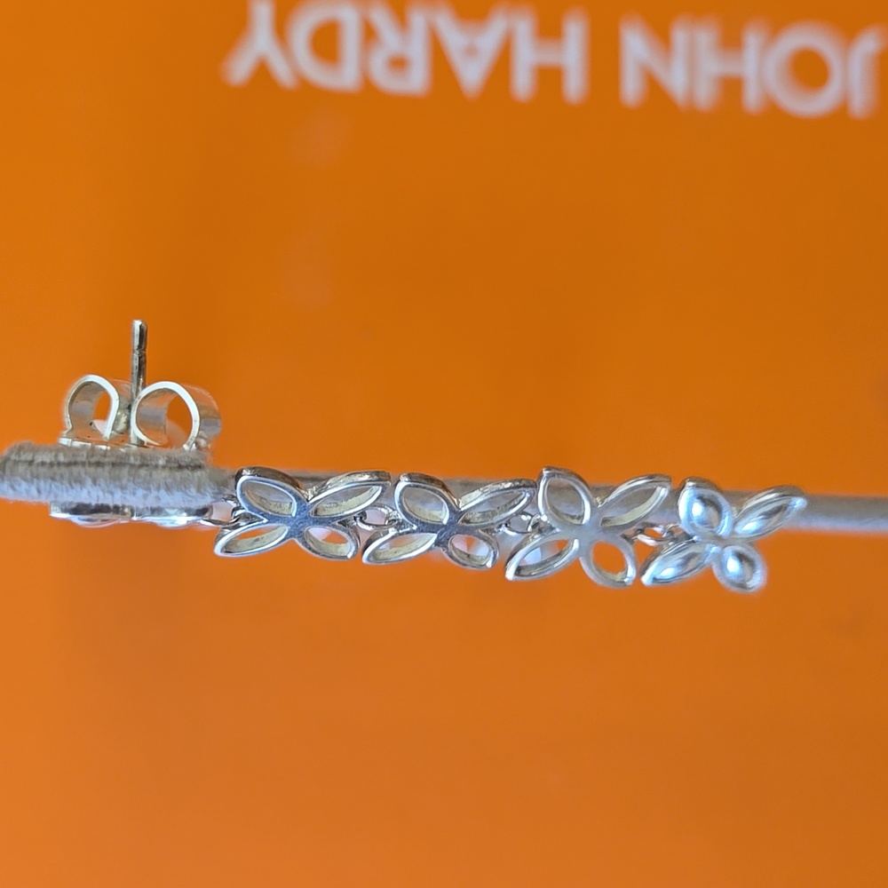 John Hardy 925 Silver Floral Drop Earrings - Picture 3 of 4